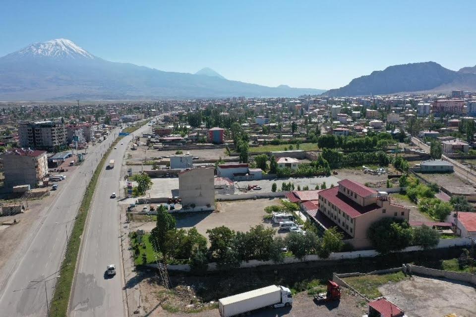 Butik Ertur Hotel Doğubayazıt Exteriör bild